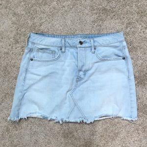 american eagle jean skirt. size 8